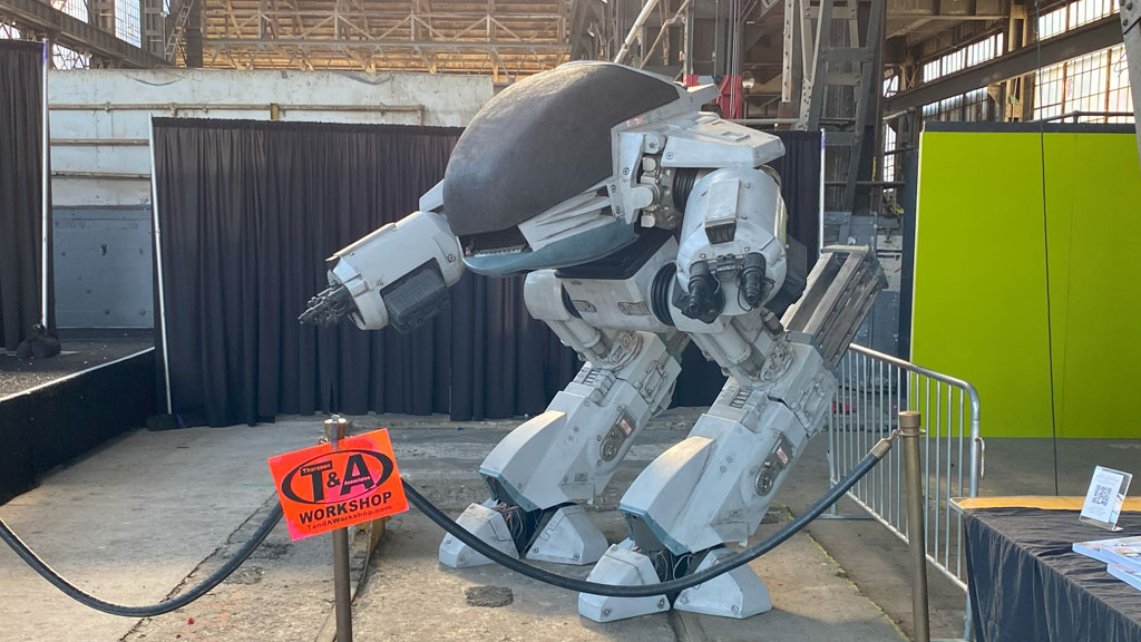 Futuristic Robot at Maker Faire