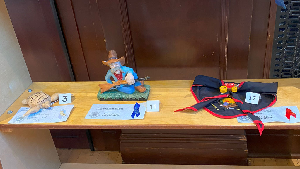 Woodcarving show competition: shelf 6, bottom