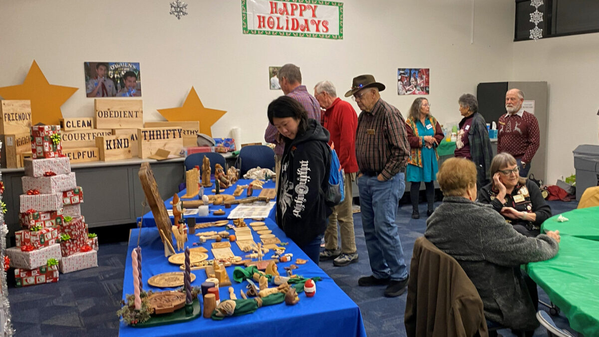 Woodcarvers enjoy our woodcarving display table.